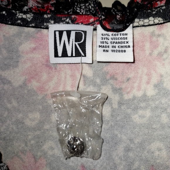 WR Floral Lace Pattern Blouse Size M - Picture 3 of 4